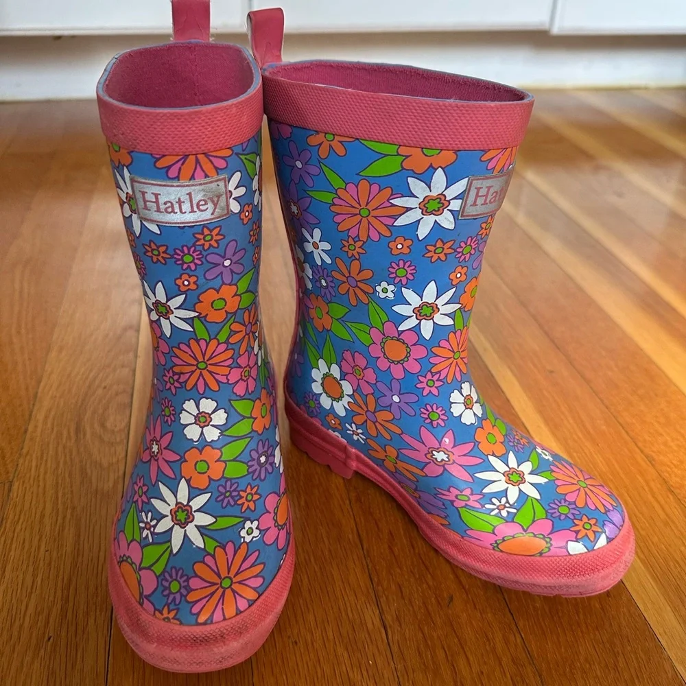 Hatley Kids Floral Rain Boots size 11